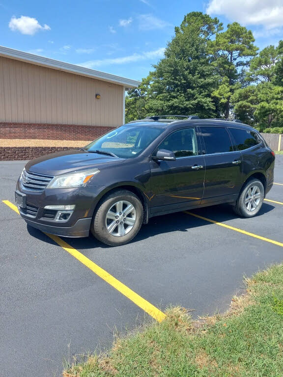 2013 Chevrolet Traverse 2LT FWD