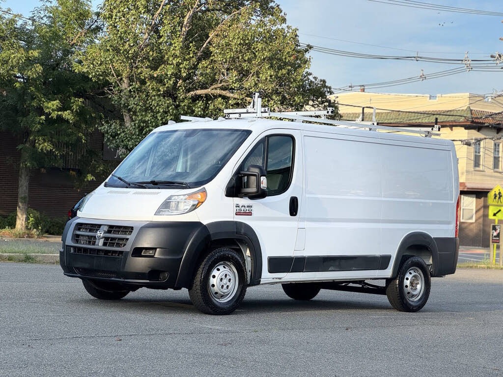 2017 RAM ProMaster 1500 136 Low Roof Cargo Van