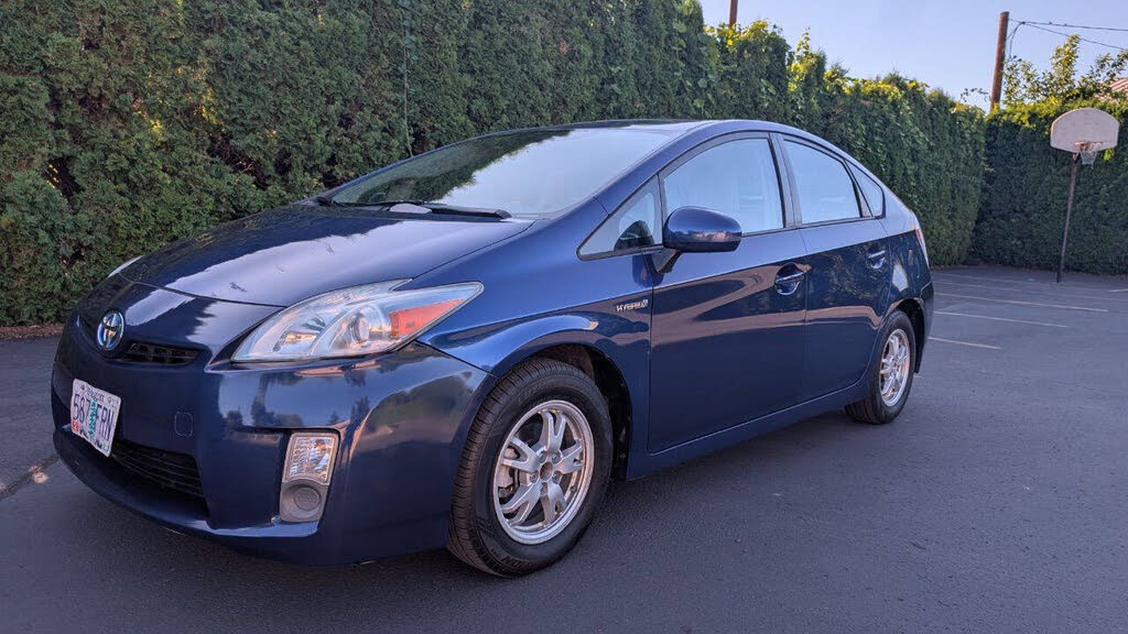 2010 Toyota Prius Three