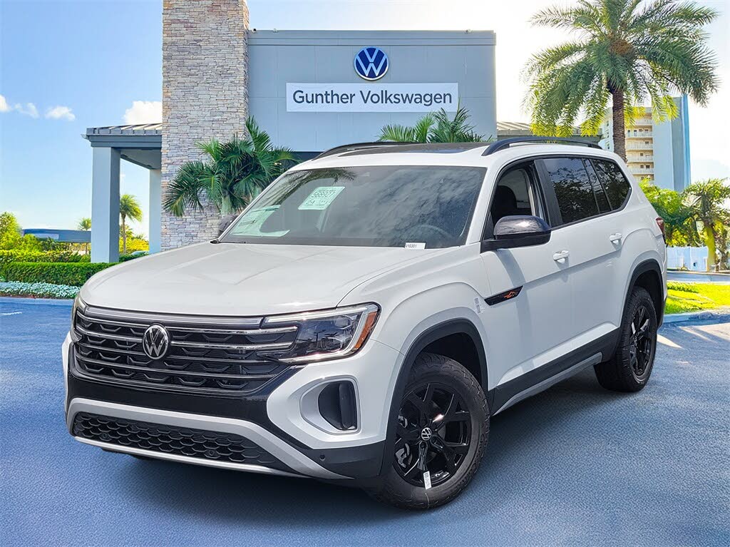 2025 Volkswagen Atlas Peak Edition 4Motion