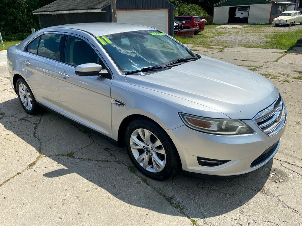 2011 Ford Taurus SEL
