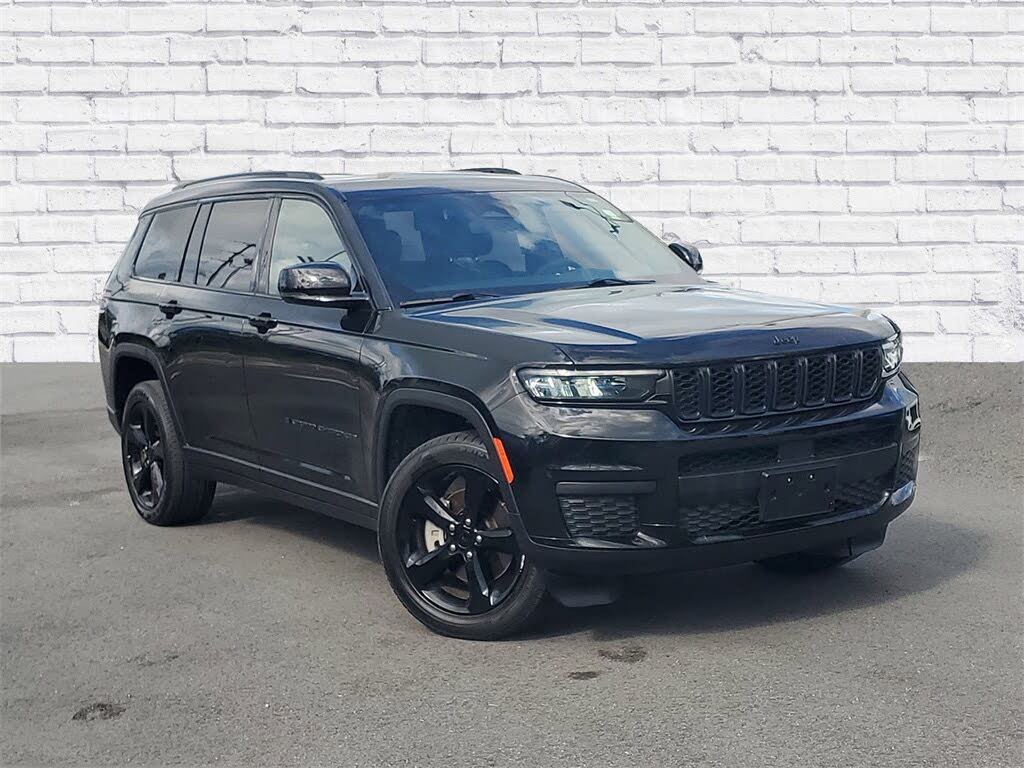 2023 Jeep Grand Cherokee L Altitude 4WD