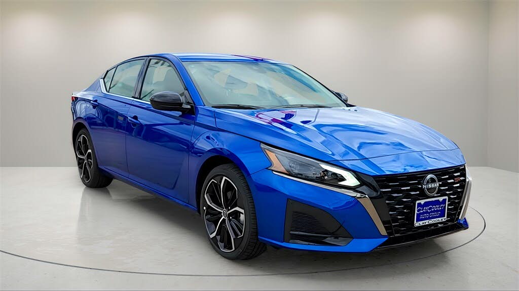 2025 Nissan Altima 2.5 SR FWD