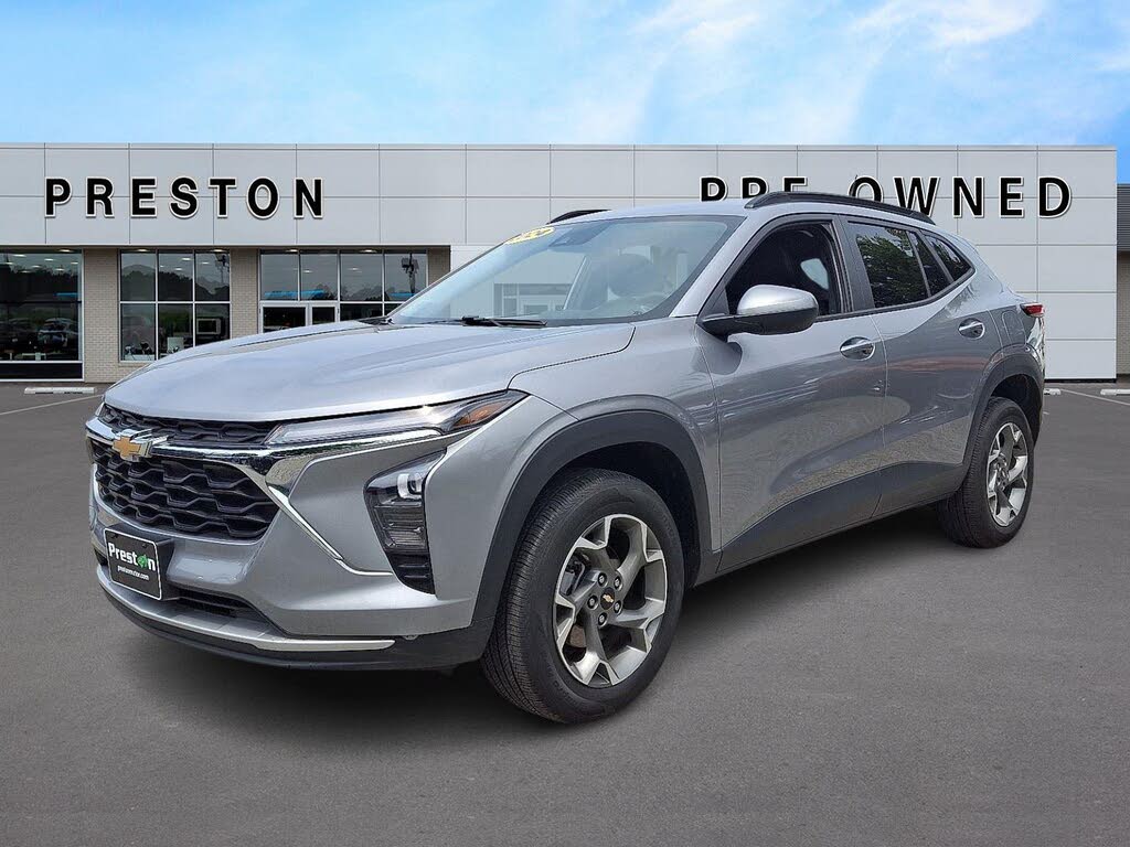 2024 Chevrolet Trax LT FWD