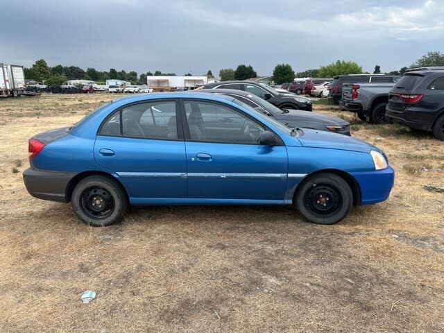2004 Kia Rio Base