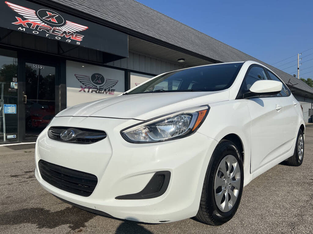 2017 Hyundai Accent SE Sedan FWD