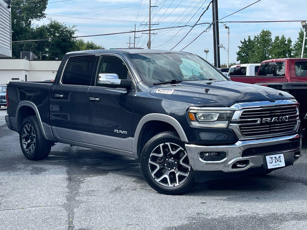 2019 RAM 1500 Laramie Crew Cab 4WD