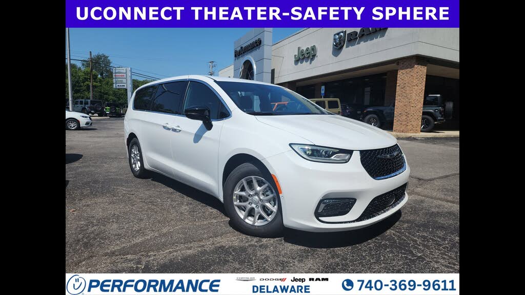 2026 Chrysler Pacifica Select FWD