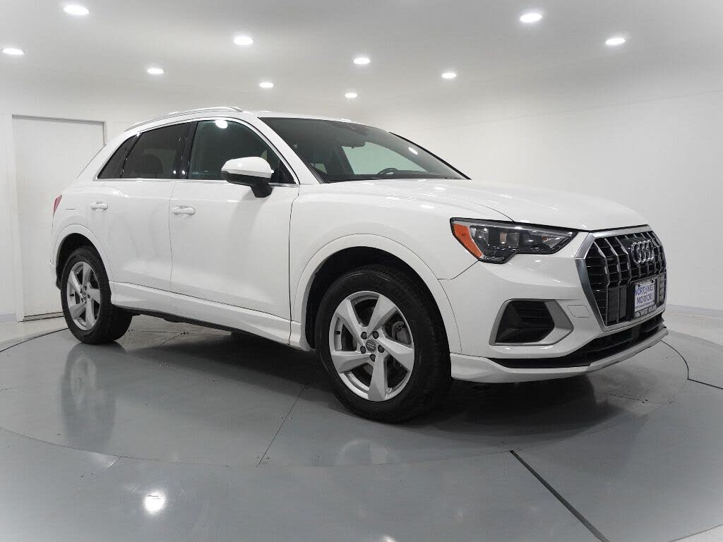 2020 Audi Q3 quattro Premium 45 TFSI