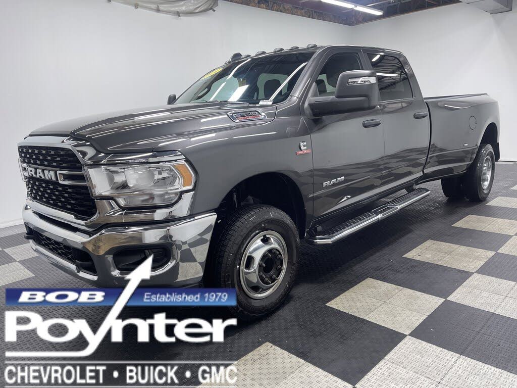 2024 RAM 3500 Big Horn Crew Cab LB DRW 4WD