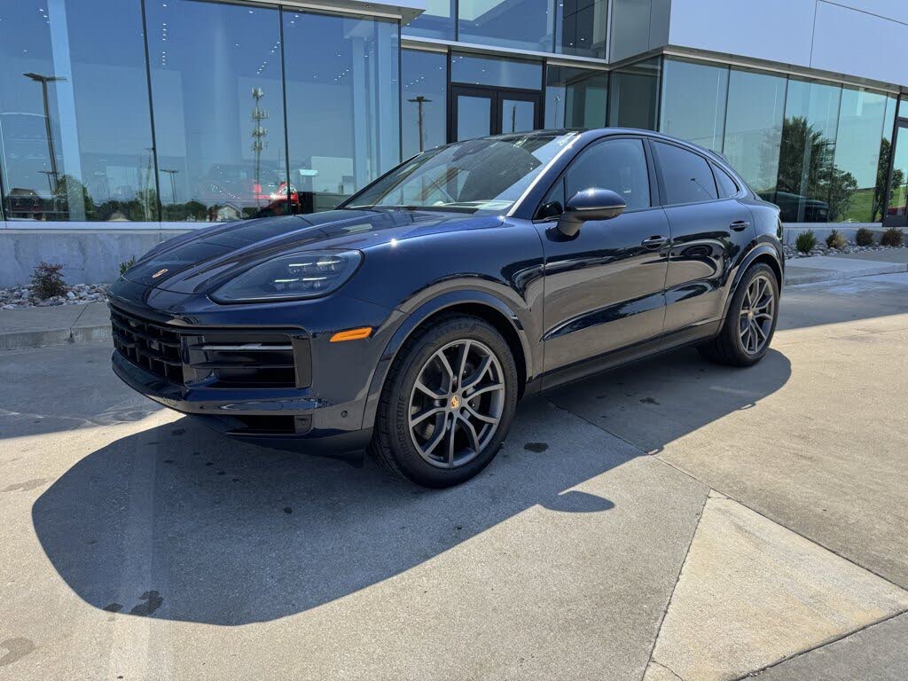 2025 Porsche Cayenne Coupe AWD