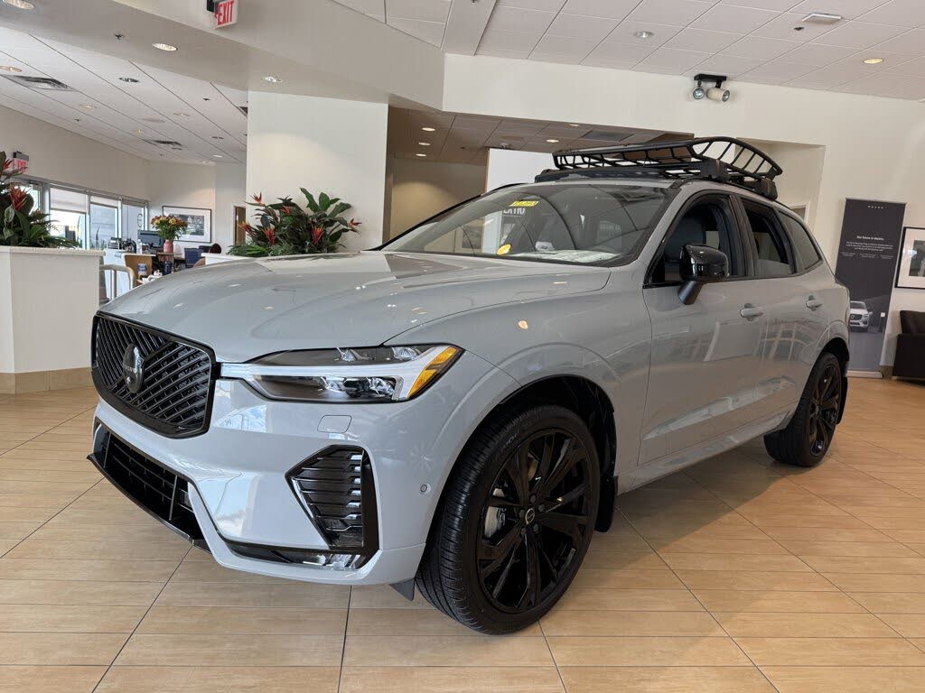 2026 Volvo XC60 B5 Ultra Black Edition AWD