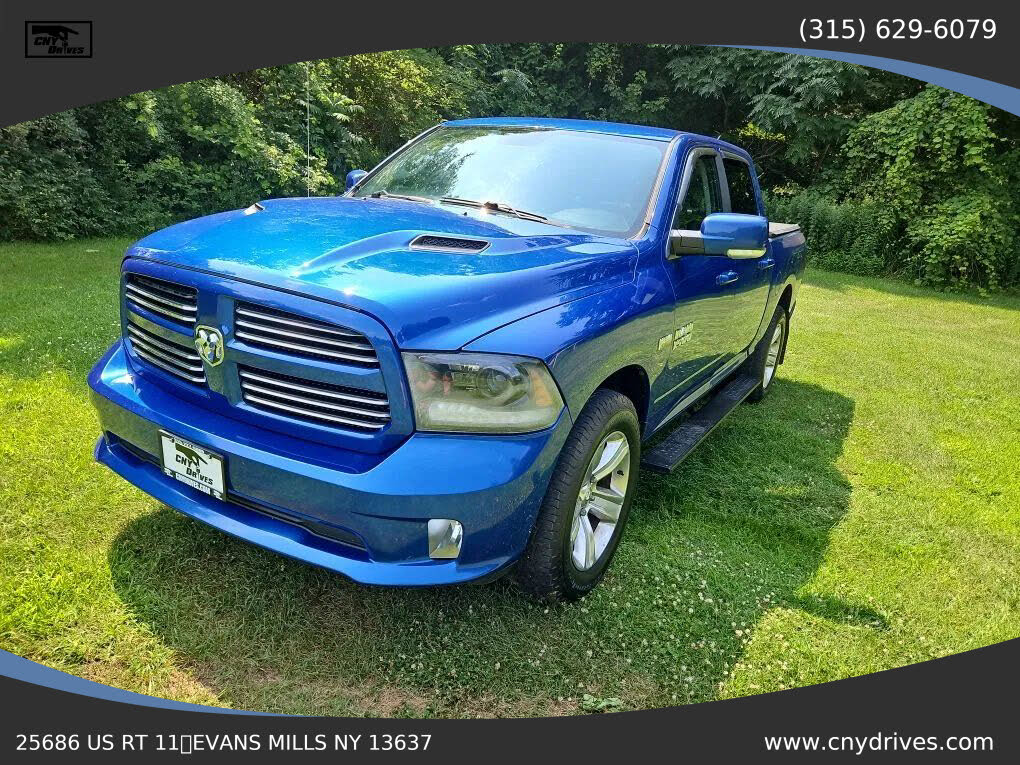 2015 RAM 1500 Sport Crew Cab 4WD
