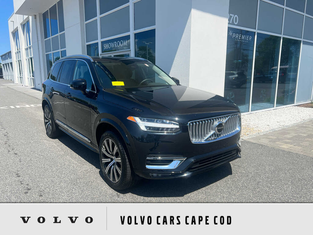 2025 Volvo XC90 B5 Core Bright Theme AWD