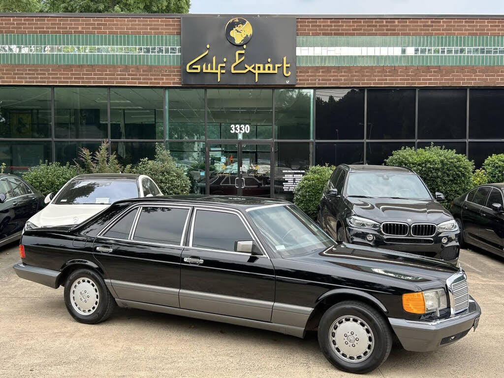 1991 Mercedes-Benz 420-Class 4 Dr 420SEL Sedan