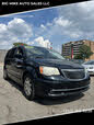 Chrysler Town & Country Touring FWD