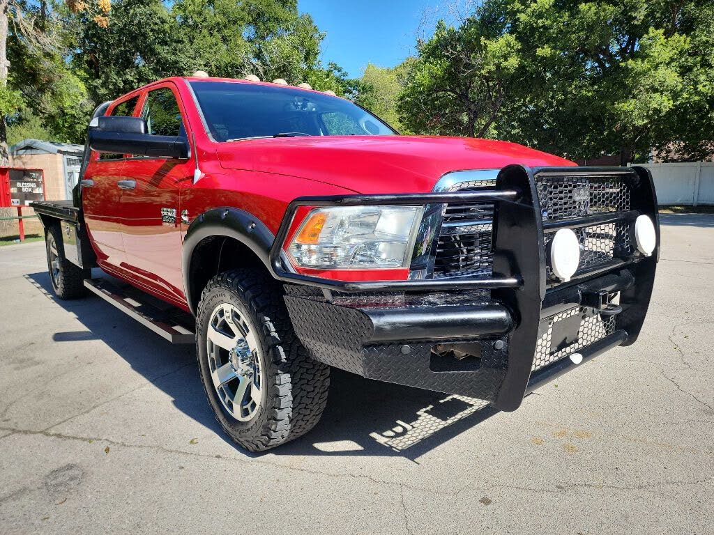 2012 RAM 3500 ST Crew Cab LB 4WD