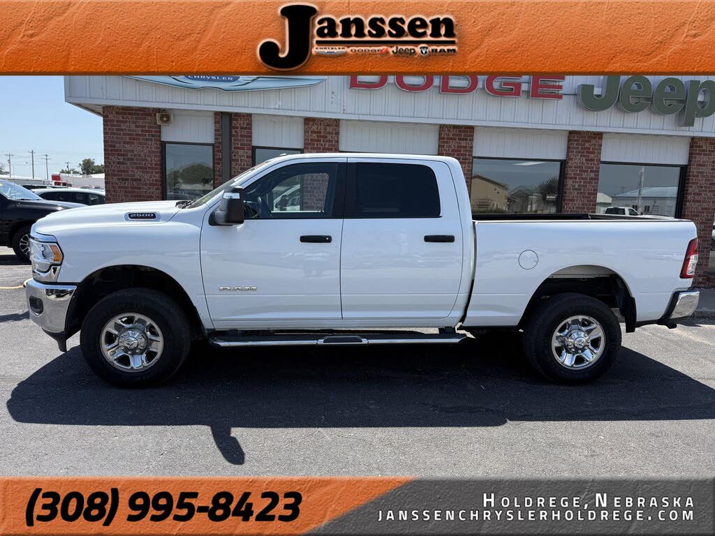 2024 RAM 2500 Big Horn Crew Cab 4WD
