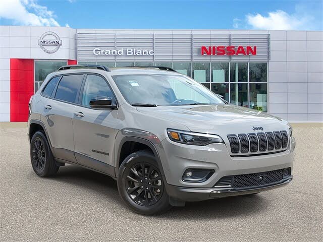 2023 Jeep Cherokee Altitude 4WD