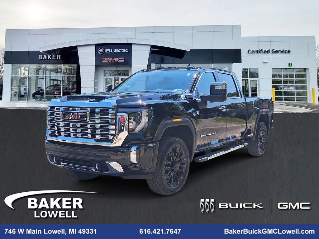 2025 GMC Sierra 2500HD Denali Crew Cab 4WD