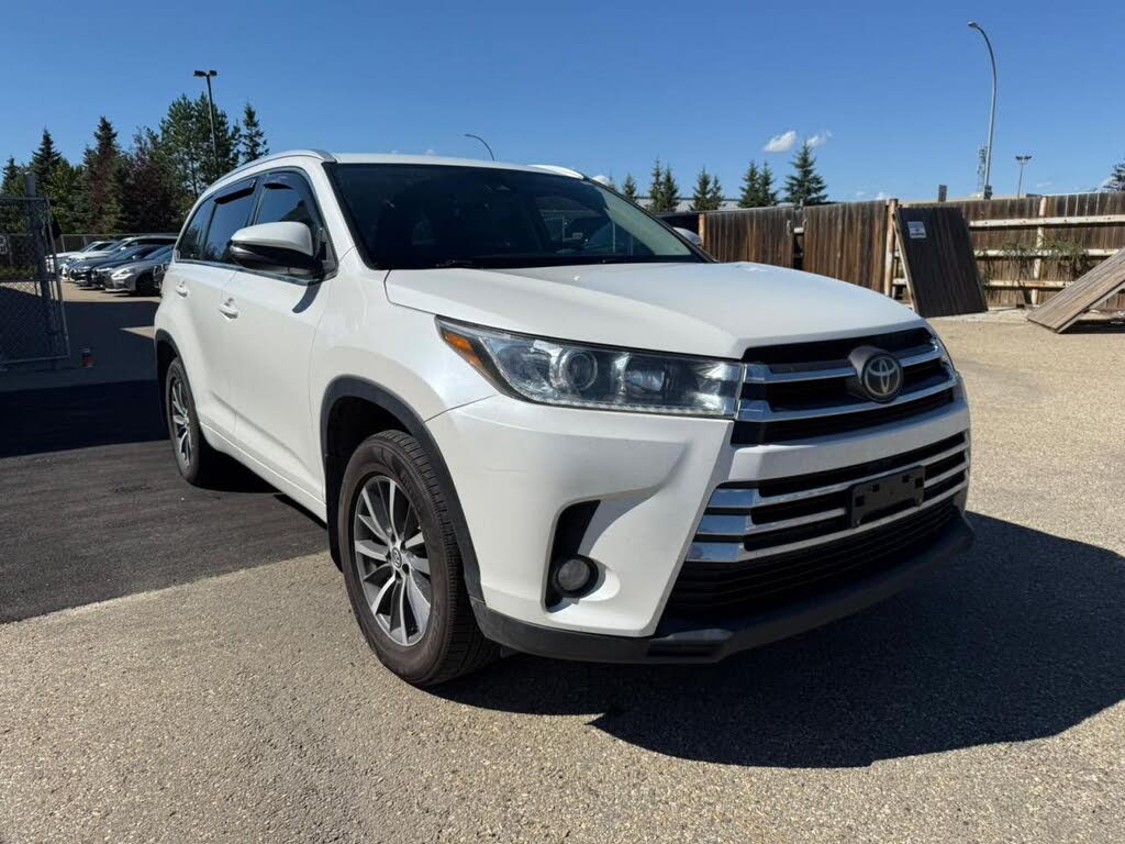 Toyota Highlander XLE AWD 2018