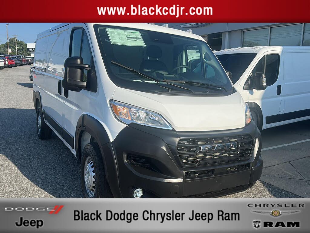 2025 RAM ProMaster 2500 Tradesman 136 Low Roof Cargo Van FWD
