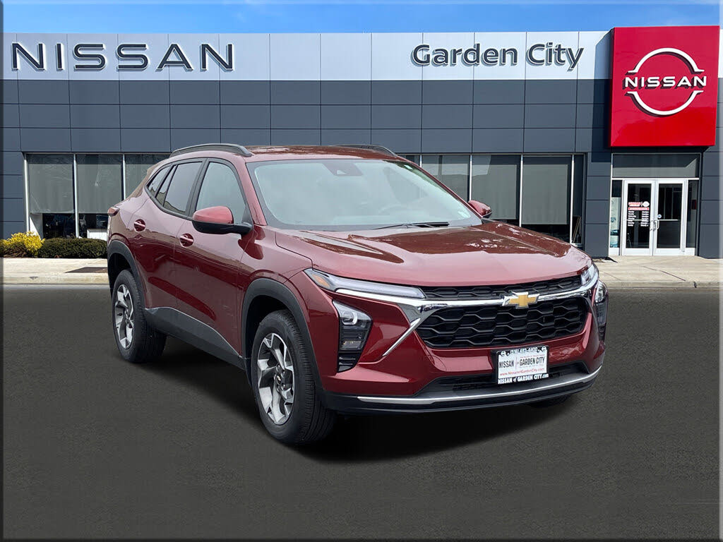 2024 Chevrolet Trax LT FWD