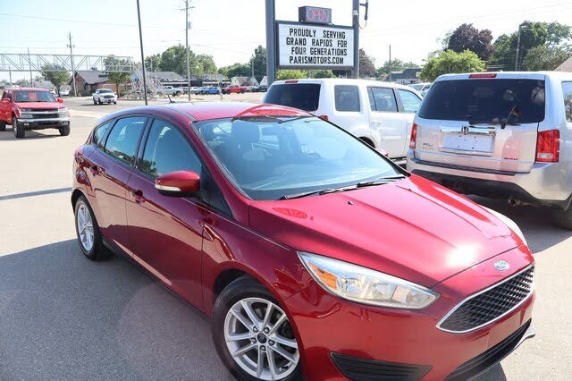 2015 Ford Focus SE Hatchback