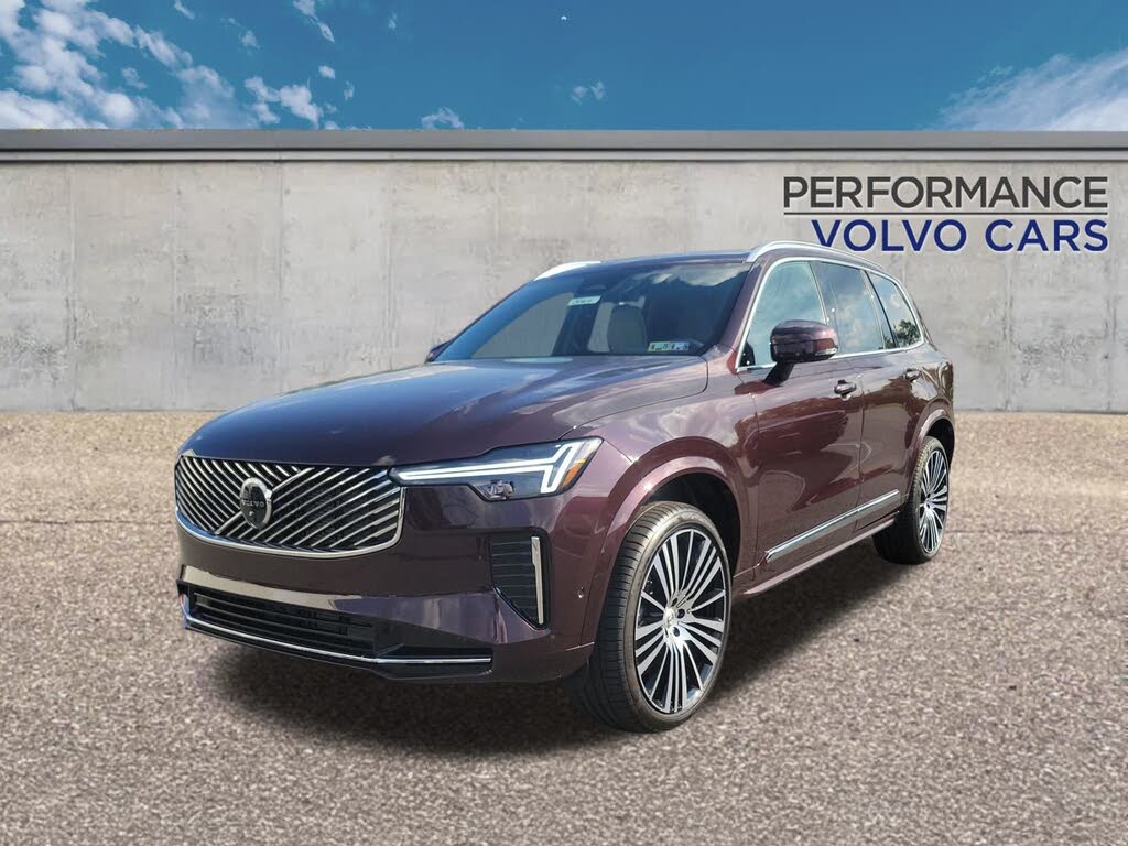 2026 Volvo XC90 B5 Plus 7-Passenger AWD