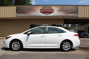 Toyota Corolla LE FWD