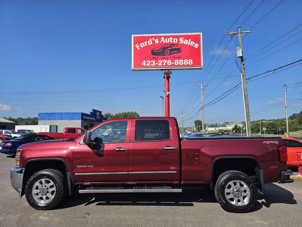 2015 Chevrolet Silverado 2500HD LTZ Crew Cab 4WD