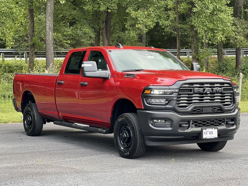 2026 RAM 2500 Tradesman Crew Cab LB 4WD