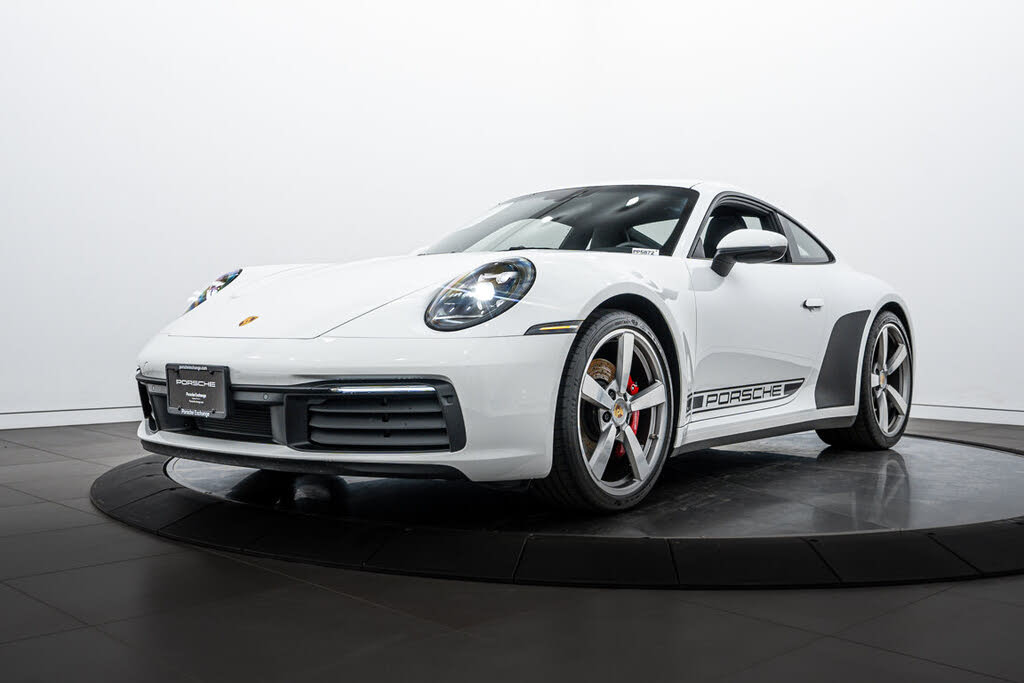 2022 Porsche 911 Carrera S Coupe RWD
