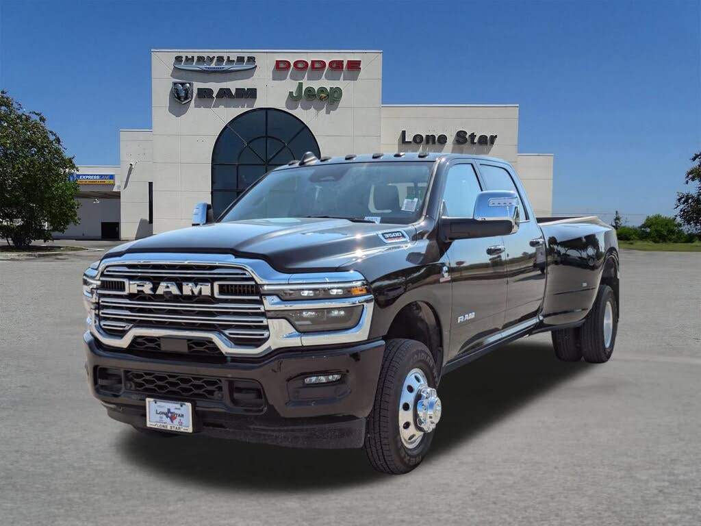 2025 RAM 3500 Laramie Crew Cab LB DRW 4WD