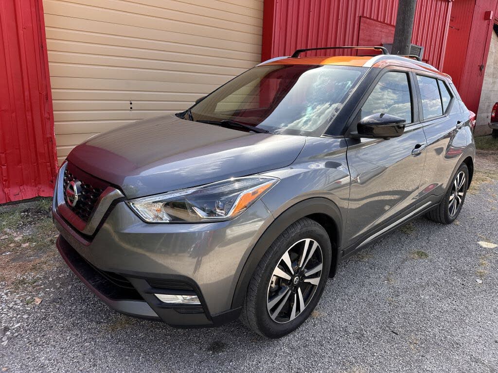 2019 Nissan Kicks SR FWD