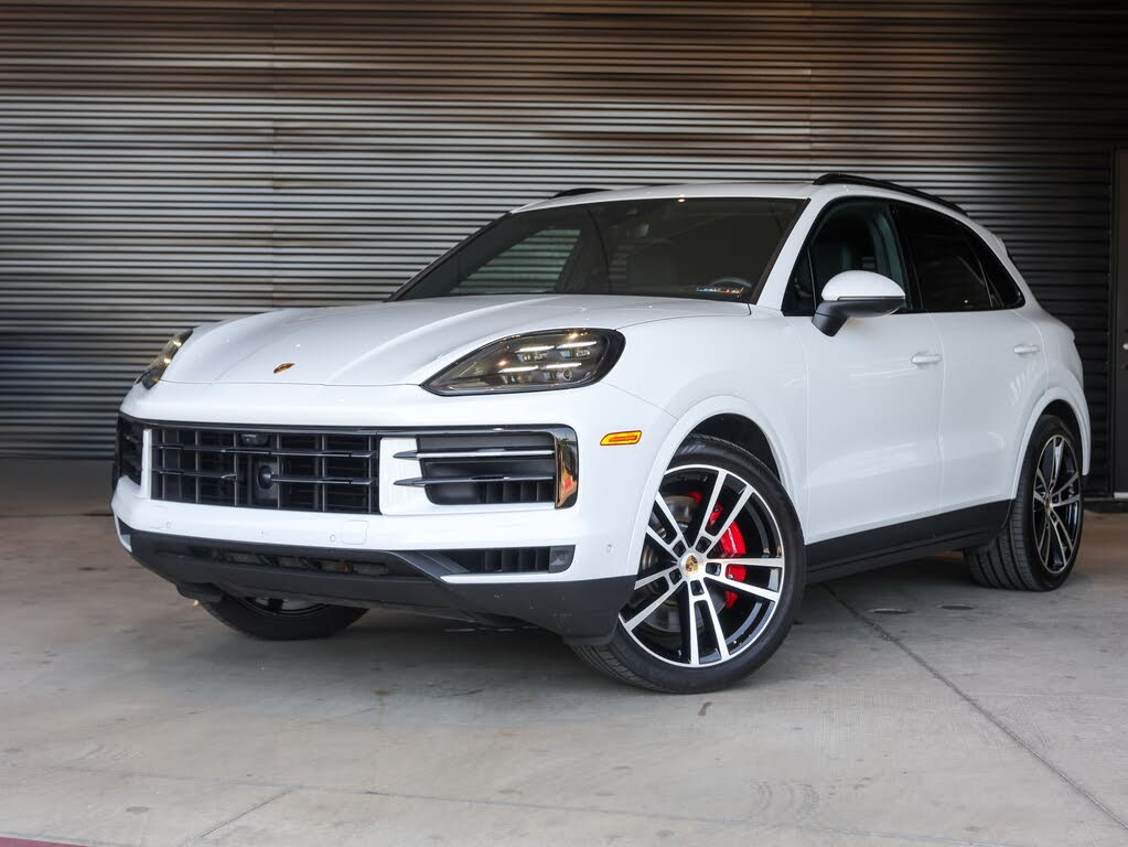 2024 Porsche Cayenne S AWD