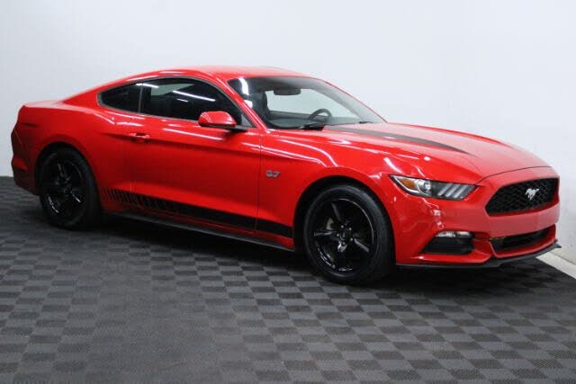 2017 Ford Mustang V6 Coupe RWD