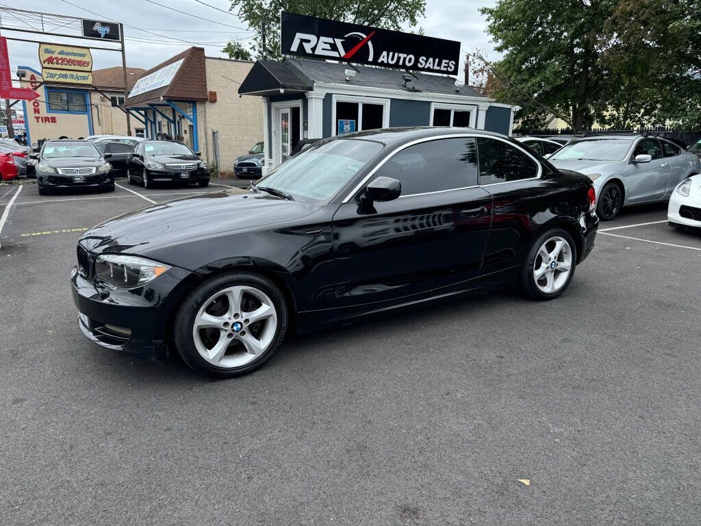 2011 BMW 1 Series 128i Coupe RWD