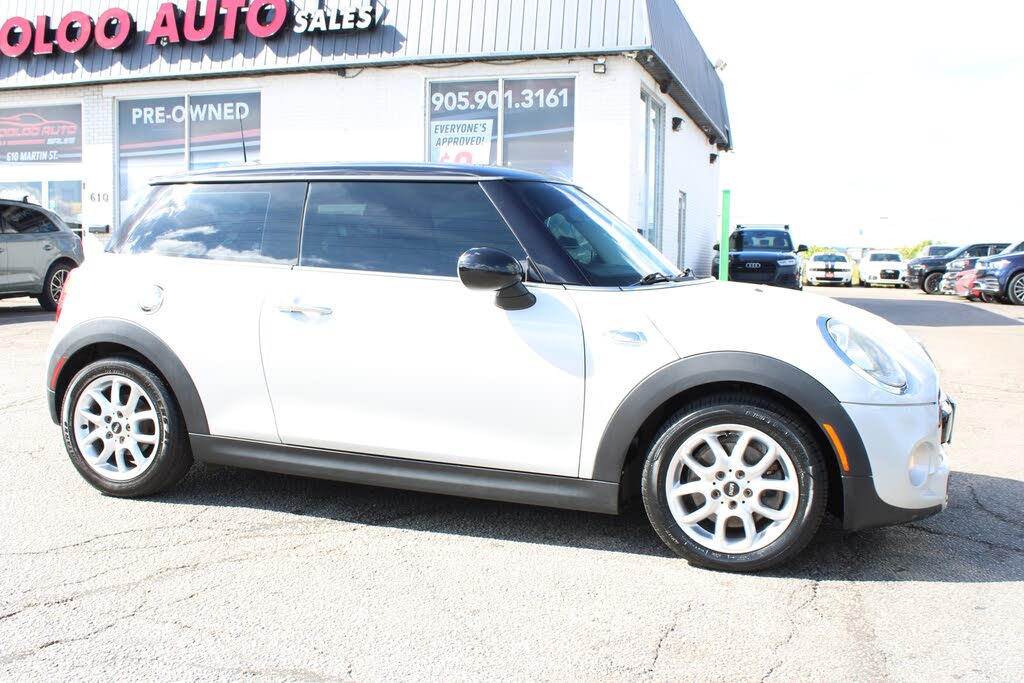 2017 MINI Cooper S 2-Door Hatchback FWD