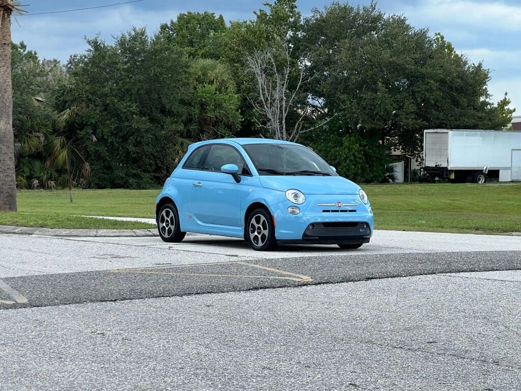 2016 FIAT 500e FWD