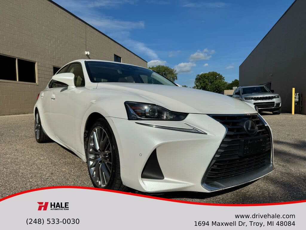 2018 Lexus IS 300 AWD