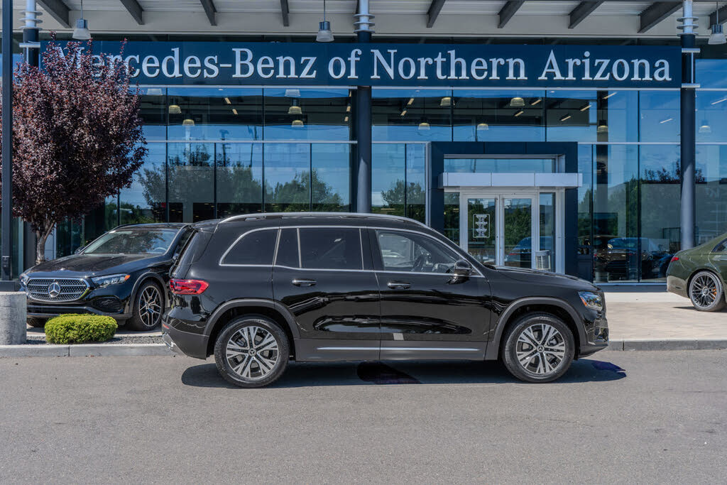 2025 Mercedes-Benz GLB 250 4MATIC