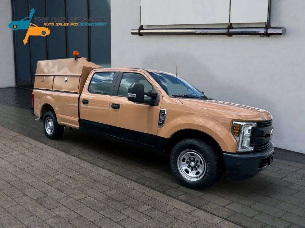 2018 Ford F-350 Super Duty XL Crew Cab LB RWD
