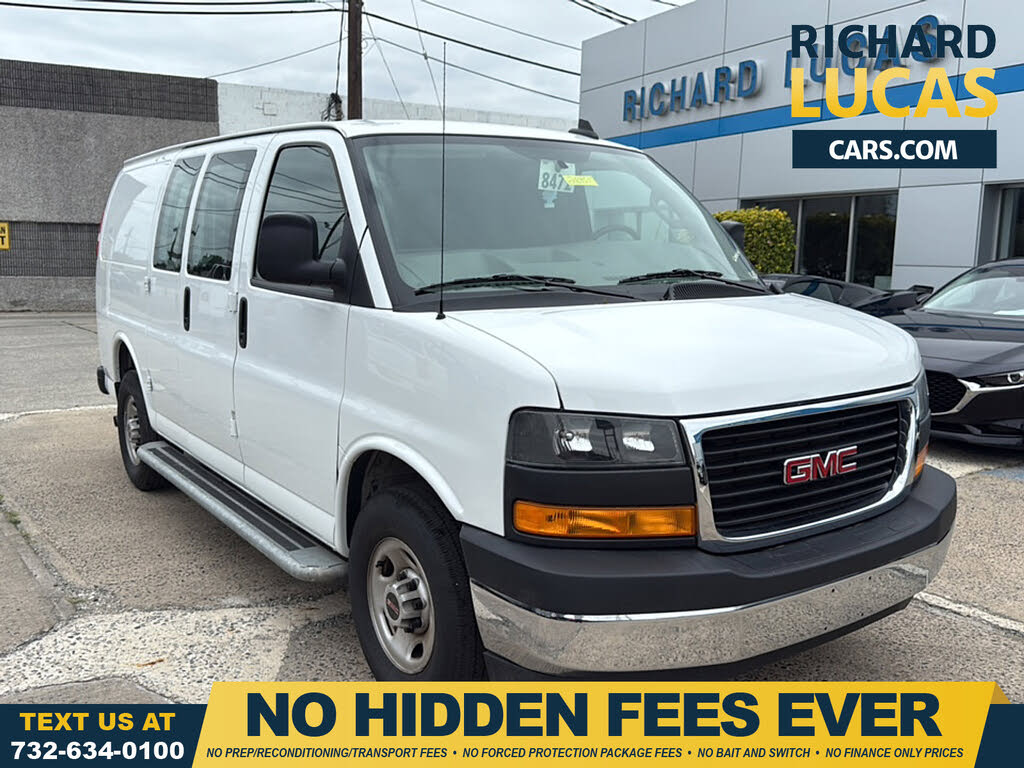 2023 GMC Savana Cargo 2500 RWD
