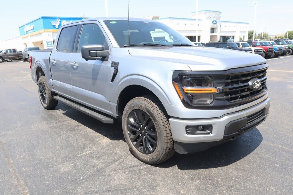 2025 Ford F-150 XLT SuperCrew 4WD