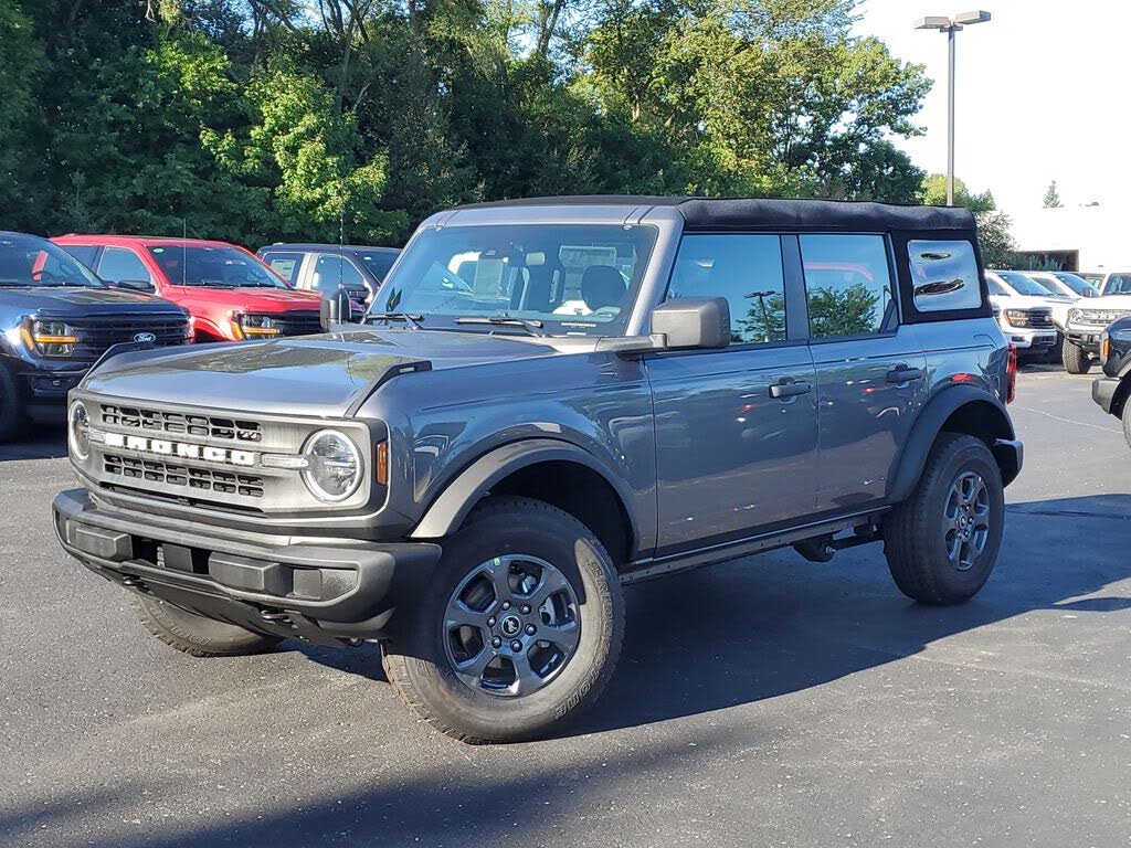 2025 Ford Bronco 4-Door 4WD