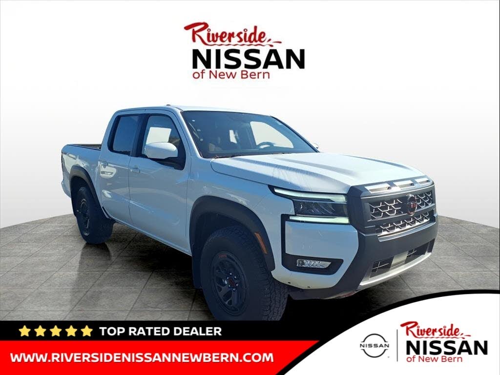 2025 Nissan Frontier PRO-4X Crew Cab 4WD