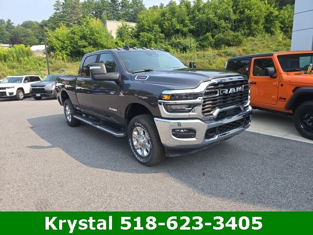2025 RAM 2500 Big Horn Crew Cab 4WD