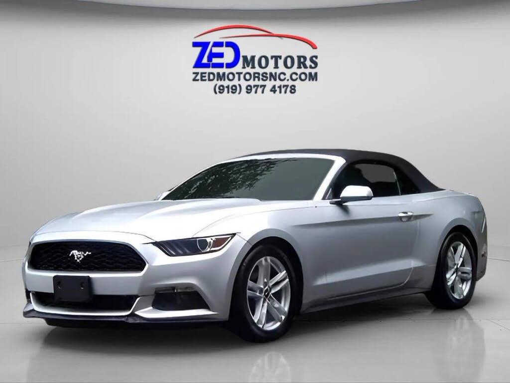 2015 Ford Mustang EcoBoost Premium Convertible RWD