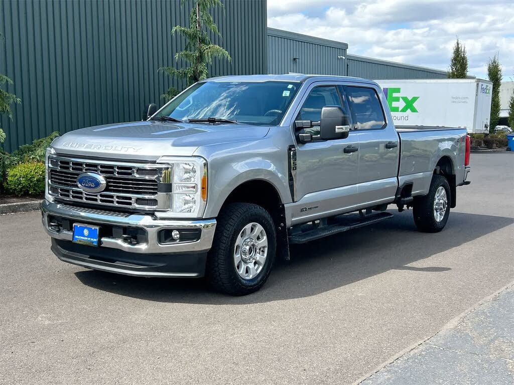 2023 Ford F-350 Super Duty XLT
